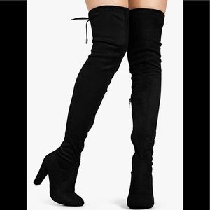 Women’s Over the Knee Block Heel Stretch Boots / Gray in color